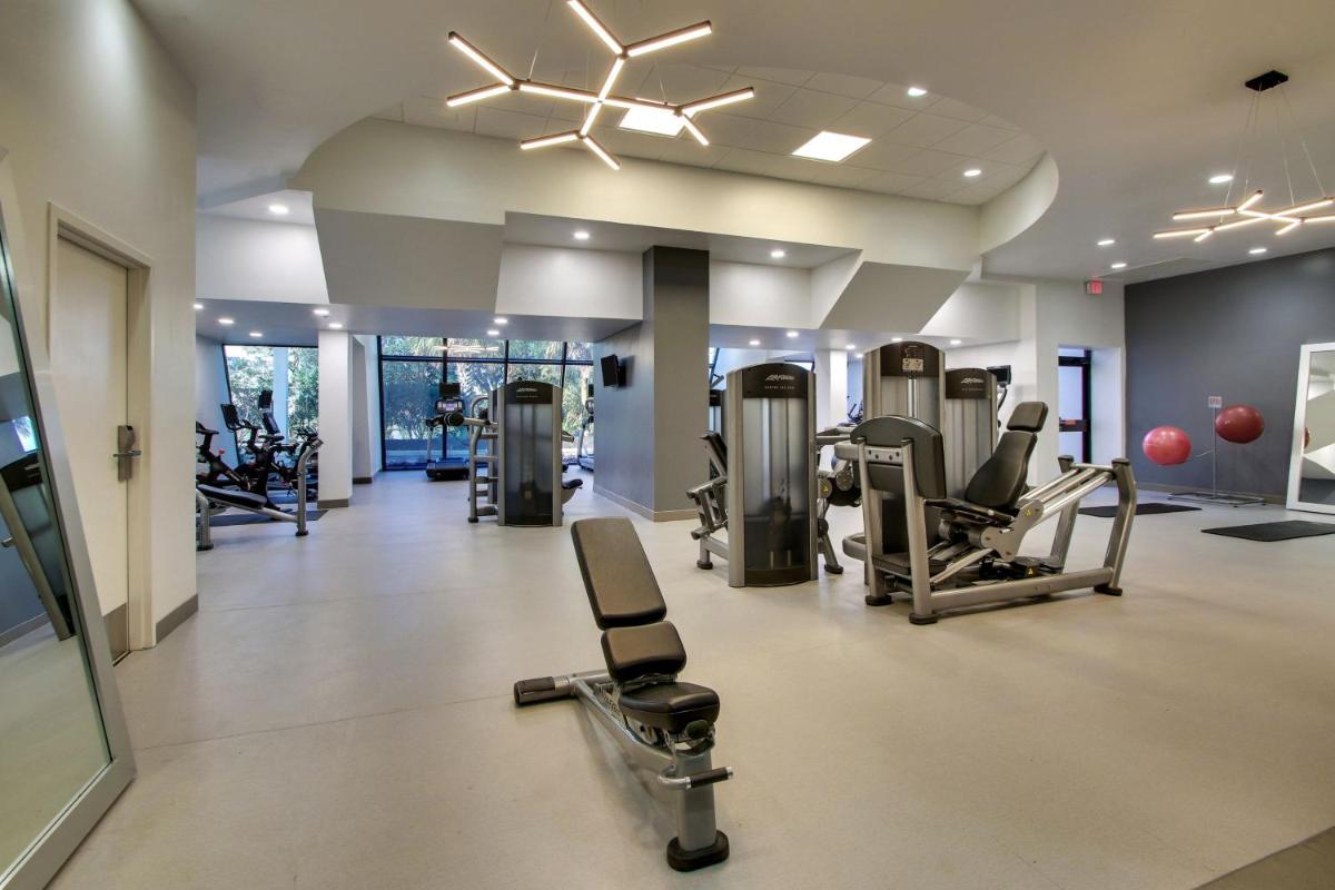 Mobile Marriott - image 6