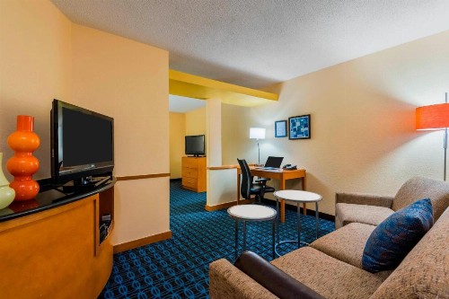 Fairfield Inn and Suites Mobile - image 22