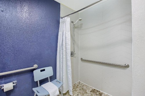 Fairfield Inn and Suites Mobile - image 30