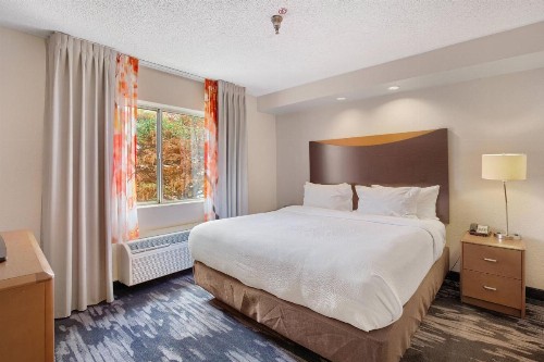 Fairfield Inn and Suites Mobile - image 35