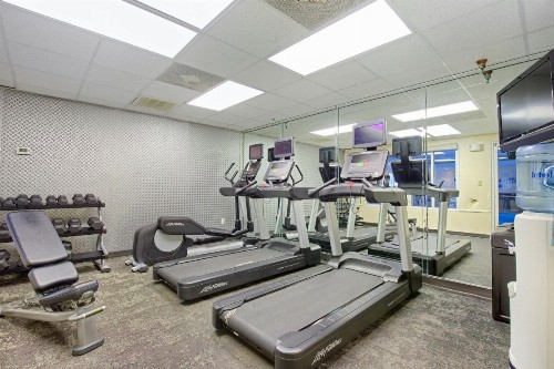 Fairfield Inn and Suites Mobile - image 5