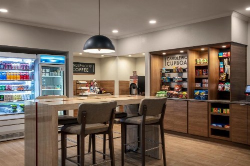 Candlewood Suites Mobile-Downtown an IHG Hotel - image 6