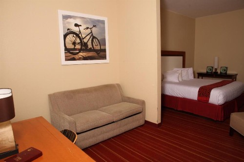 Days Inn by Wyndham North Mobile - image 30
