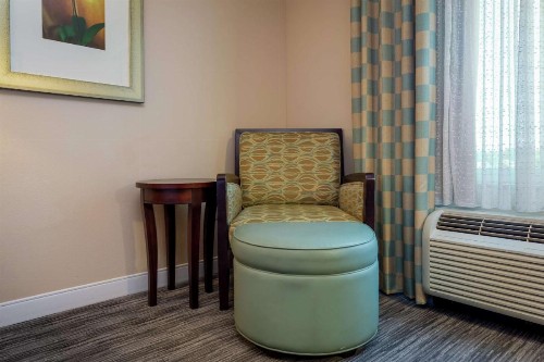 Hilton Garden Inn Mobile West I-65 Airport Boulevard - image 34