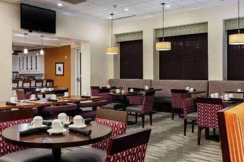 Hilton Garden Inn Mobile West I-65 Airport Boulevard - image 37