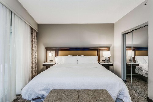 Hampton Inn & Suites Mobile - Downtown Historic District - image 21