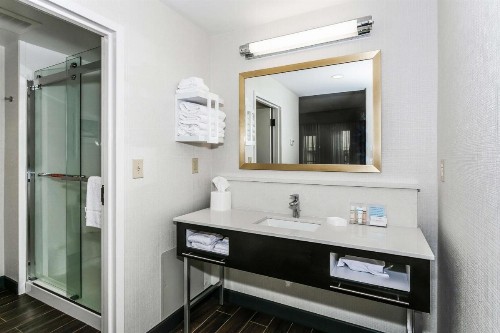 Hampton Inn & Suites Mobile - Downtown Historic District - image 22