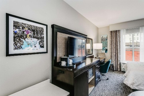 Hampton Inn & Suites Mobile - Downtown Historic District - image 50