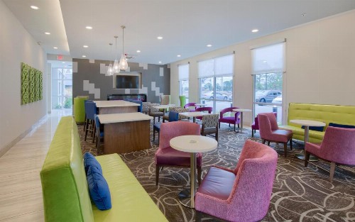La Quinta by Wyndham Mobile - image 18