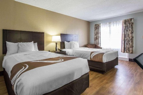Quality Inn Downtown Historic District - image 13