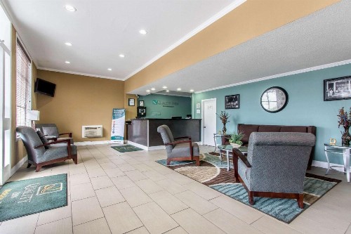 Quality Inn Downtown Historic District - image 2
