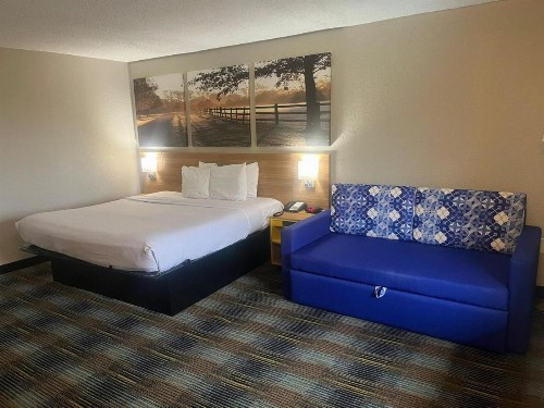 Days Inn & Suites Mobile - image 29