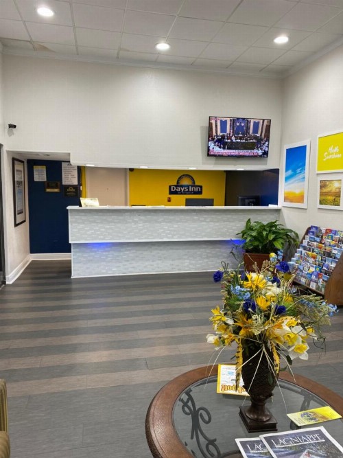 Days Inn & Suites Mobile - image 8