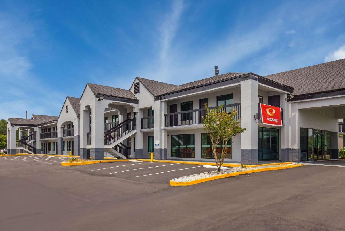 Americas Best Value Inn & Suites Mobile - main image