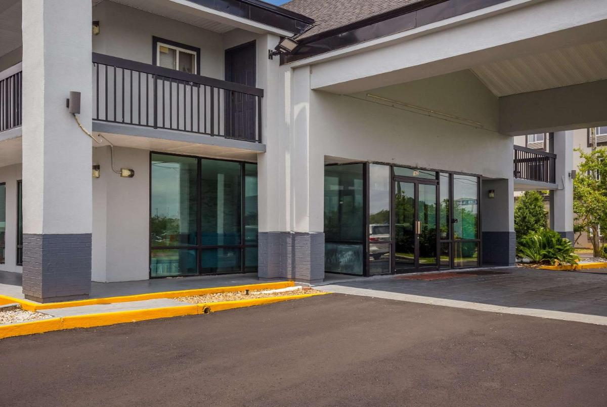 Americas Best Value Inn & Suites Mobile - image 3