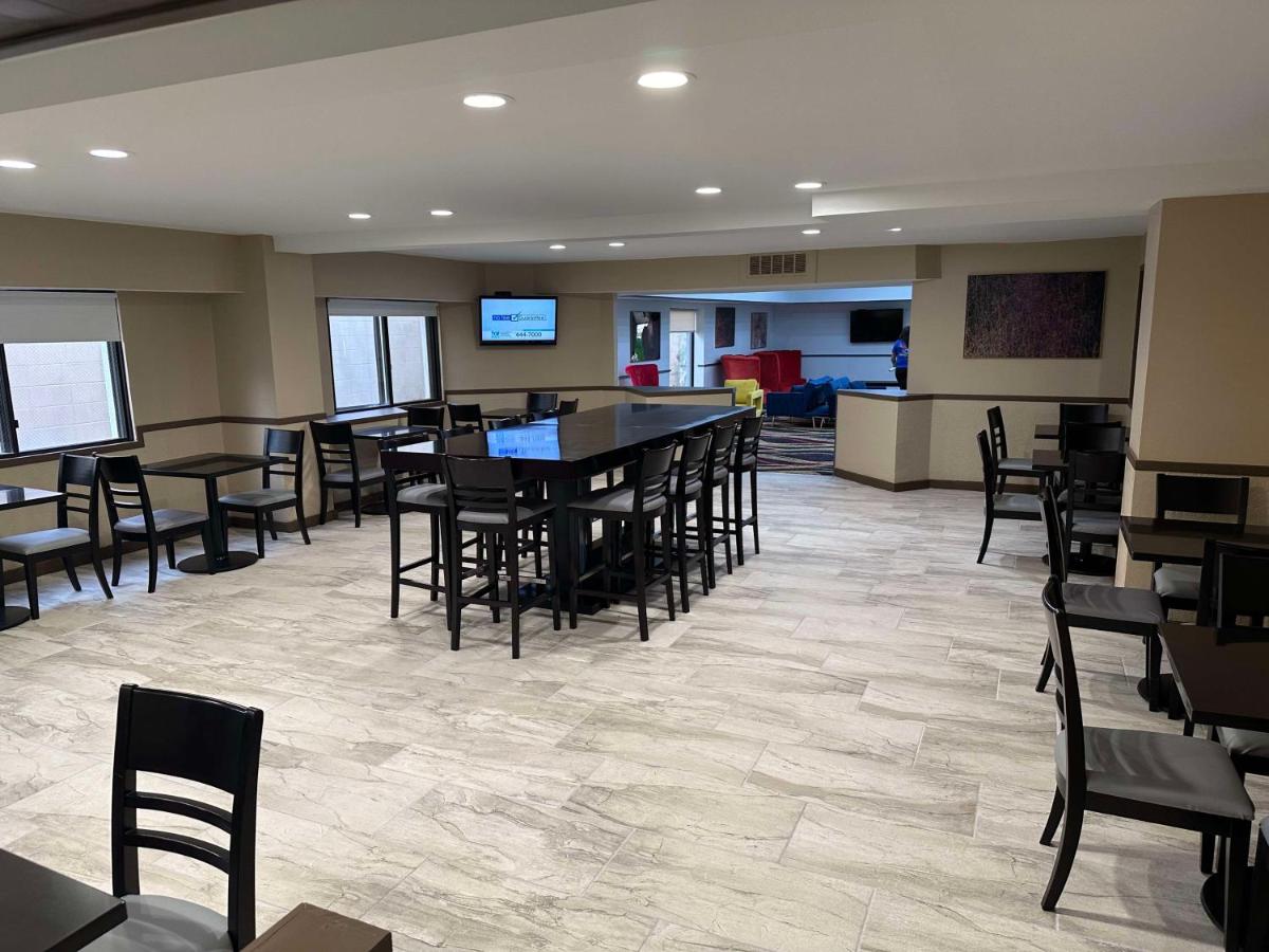 Comfort Inn Mobile - image 6