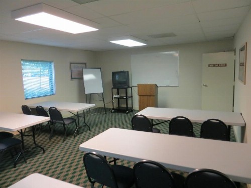 Fairview Inn & Suites Mobile - image 17