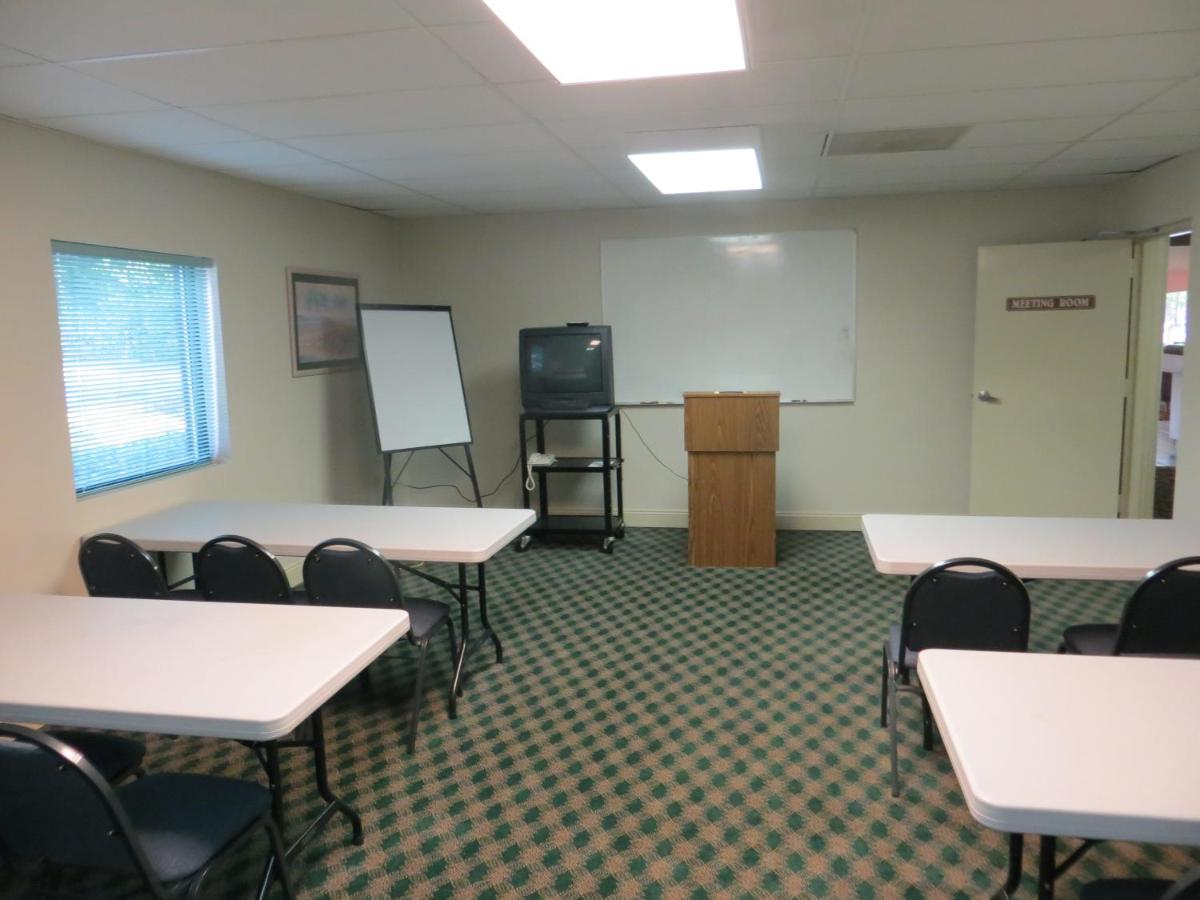 Fairview Inn & Suites Mobile - image 5