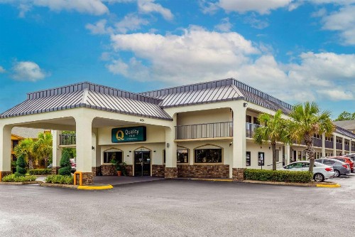 Quality Inn Mobile West Tillmans Corner Mobile AL - image 1