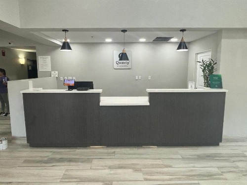 Quality Inn & Suites at Airport Blvd I-65 - image 35