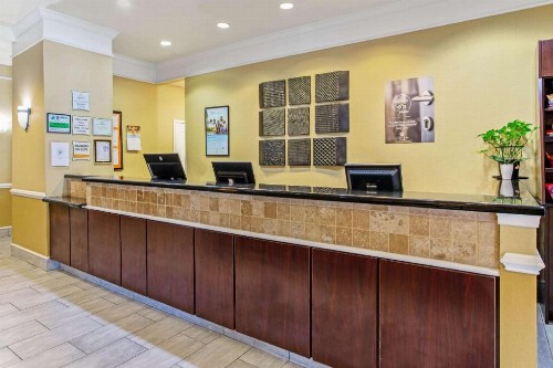 La Quinta by Wyndham Mobile - Tillman's Corner - image 23