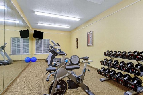 La Quinta by Wyndham Mobile - Tillman's Corner - image 29