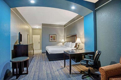 La Quinta by Wyndham Mobile - Tillman's Corner - image 40