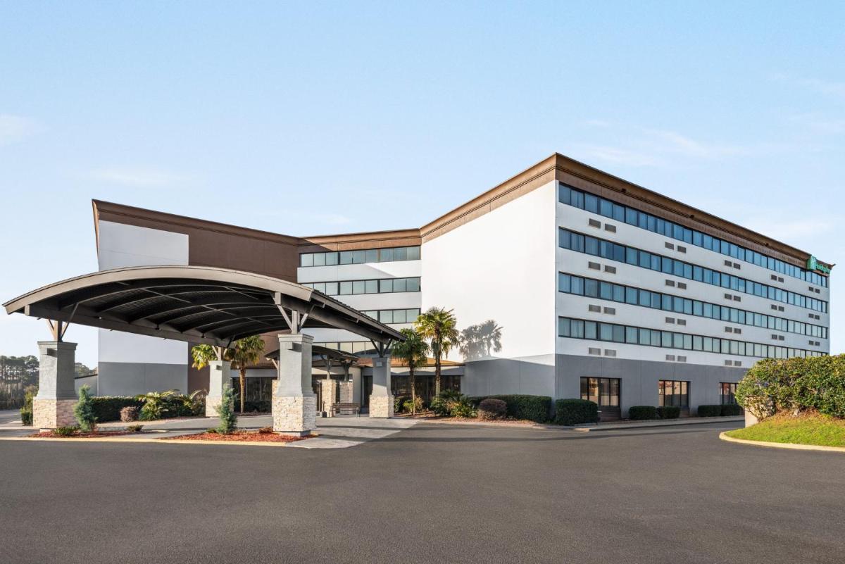 Holiday Inn Mobile West I-10 an IHG Hotel - main image