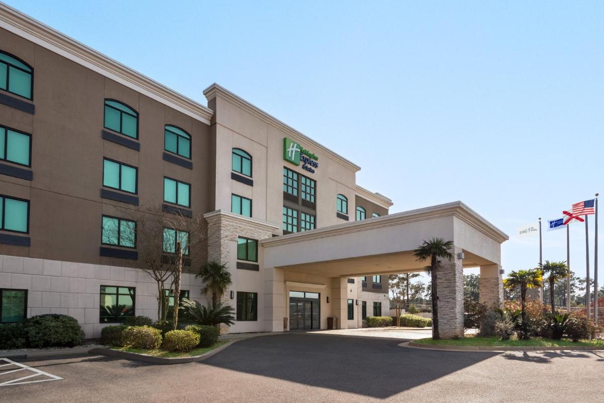 Holiday Inn Express & Suites Mobile West I-10 an IHG Hotel - main image