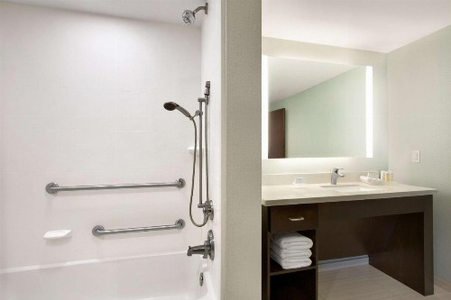 Homewood Suites Mobile - image 15