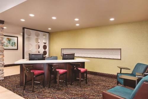 Homewood Suites Mobile - image 21