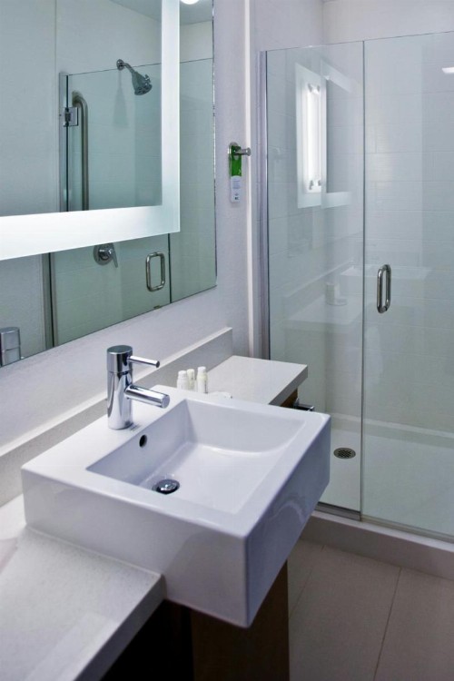 SpringHill Suites by Marriott Mobile West - image 17