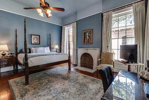Malaga Inn - image 21