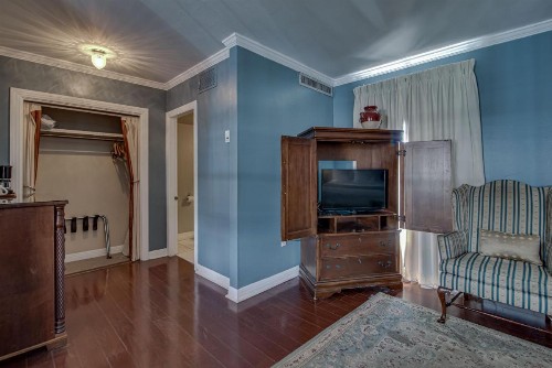 Malaga Inn - image 27