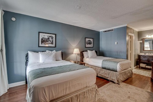 Malaga Inn - image 29