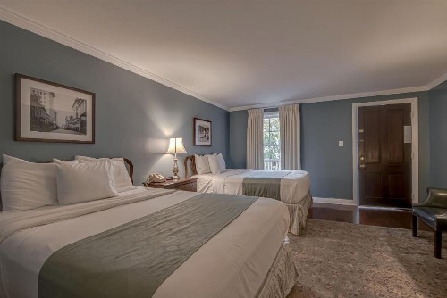 Malaga Inn - image 37