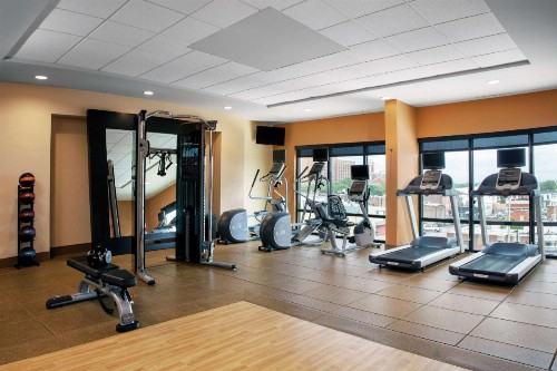 Hilton Garden Inn Mobile Downtown - image 12