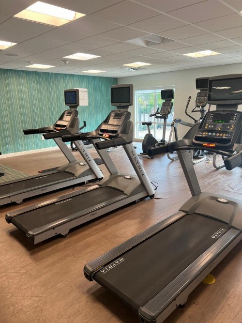 Holiday Inn Express & Suites Mobile - University Area an IHG Hotel - image 22
