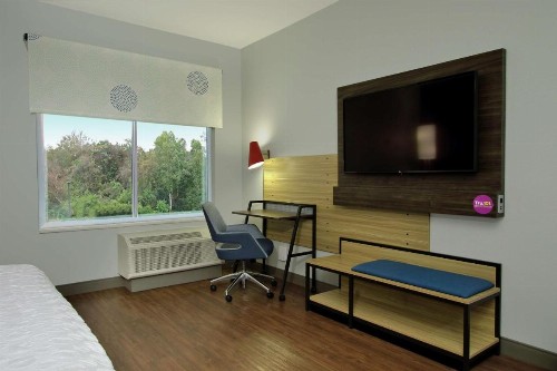 Tru By Hilton Mobile - image 32