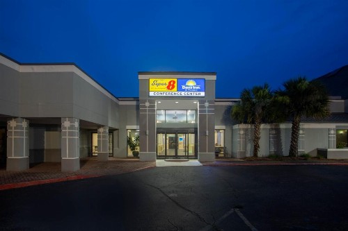 Days Inn by Wyndham Mobile I-65 - image 47