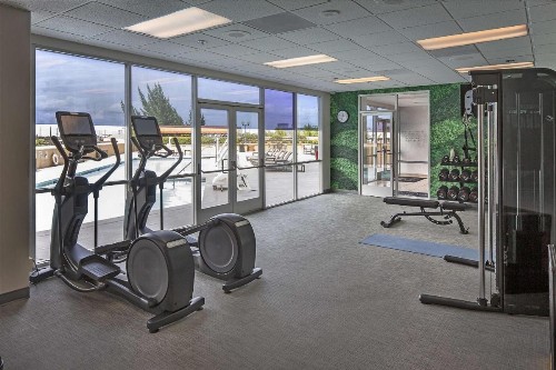 DoubleTree by Hilton Modesto - image 10