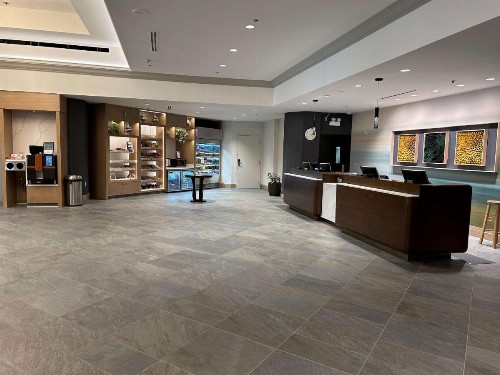 DoubleTree by Hilton Modesto - image 2