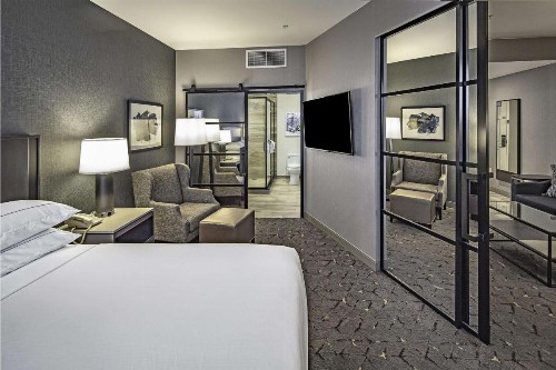 DoubleTree by Hilton Modesto - image 23