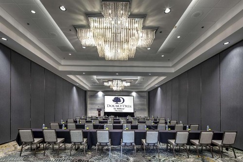 DoubleTree by Hilton Modesto - image 30