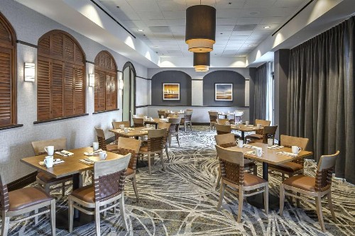 DoubleTree by Hilton Modesto - image 35
