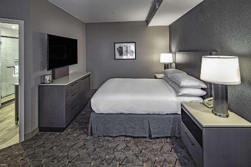 DoubleTree by Hilton Modesto - image 45