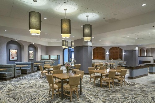 DoubleTree by Hilton Modesto - image 8