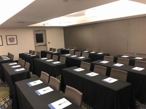Holiday Inn Express Hotel & Suites Modesto-Salida an IHG Hotel - image 10