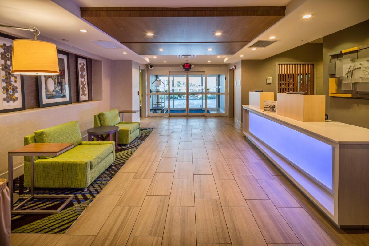 Holiday Inn Express Hotel & Suites Modesto-Salida an IHG Hotel - image 4