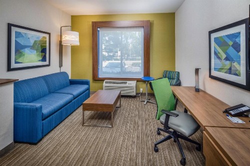 Holiday Inn Express Hotel & Suites Modesto-Salida an IHG Hotel - image 41